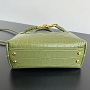 	 Colestore Bottega Veneta Andiamo Mini Top Handle Bag In Crocodile-Embossed Leather Green 22x9x15.5cm - 6