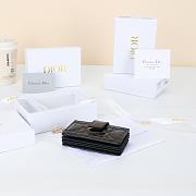 Colestore Dior Lady Dior Jasmine Card Holder Cannage Patent Calfskin Black 10.4×7×2cm - 5