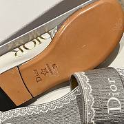 Colestore Dior Dentelle Slide Trianon Grey Dior Oblique Embroidered Cotton and White Lace - 6