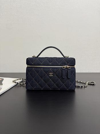 Colestore Chanel  Classic Vanity With Chain   Denim & Gold Metal  Dark Blue & Orange 17 x 19.5 x 5cm