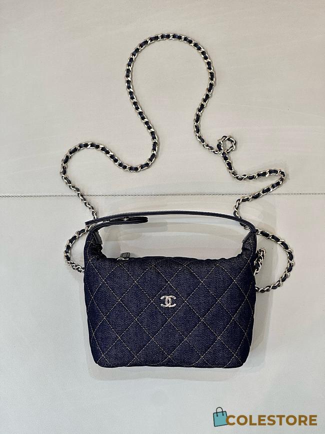 	 Colestore Chanel Classic Clutch With Chain Denim & Gold Metal Dark Blue & Orange 21 x 19x  6 cm - 1