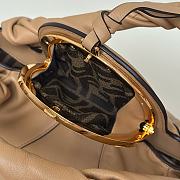 Colestore Fendi Spy Small Leather Beige 32x12x18cm - 6