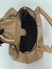 Colestore Fendi Spy Small Leather Beige 32x12x18cm - 5