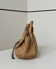 Colestore Fendi Spy Small Leather Beige 32x12x18cm - 4