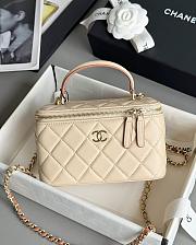 Colestore Chanel Small Vanity Case With Top Handle Light Beige 9.5x17x8cm - 1