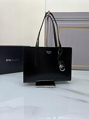 Colestore Prada Re-Edition 1995 brushed-leather medium handbag Black 1BA350 30x22x9 cm - 4