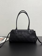 Colestore Chanel SMALL SHOPPING BAG   Grained Calfskin & Gold-Tone Metal Black  15 x 30.5 x 11.5cm - 5