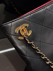Colestore Chanel SHOPPING BAG   Lambskin & Gold-Tone Metal Black 29x40x9cm - 4