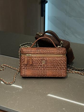 Colestore Chanel Classic Vanity with Chain Braided Raffia & Gold-Tone Metal Brown 17 x 19.5 x 5cm
