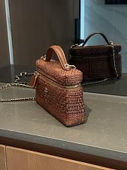 Colestore Chanel Classic Vanity with Chain Braided Raffia & Gold-Tone Metal Brown 17 x 19.5 x 5cm - 3