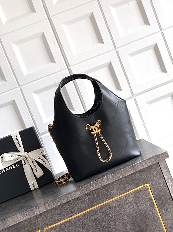 Colestore Chanel Small shopping bag   Calfskin and Gold-Plated Metal  Black  27.5 x 21 x 10cm