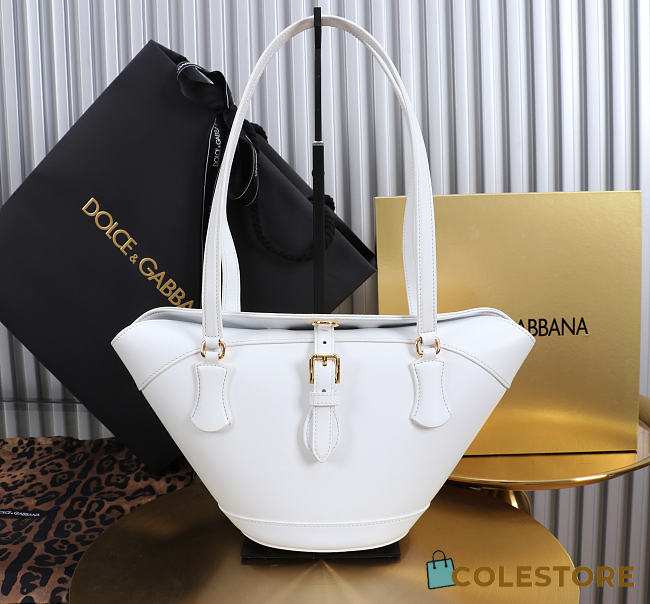 Colestore  Dolce & Gabbana Capri coffa bag in calfskin in White 18x15x13cm - 1