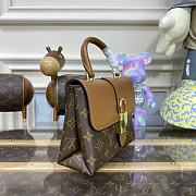 Colestore Louis Vuitton Locky BB Monogram Brown 20x16x7.5cm - 5