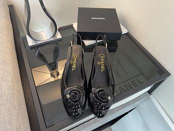 Colestore Chanel Camellia Patent Leather Slingback Pumps with CC Logo Black