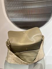 Colestore Chanel Large flap-top handbag   Suede calfskin & Gold-plated metal  Dark beige  19.5 x 32 x 10cm - 3