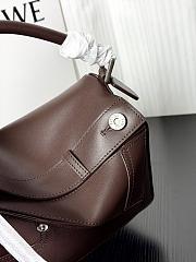 Colestore  Loewe Panta large Puzzle bag in shiny calfskin Brown 24x10.5x16.5cm - 2