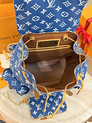 Colestore Louis Vuitton Christopher P9 MM Backpack Blue 44x38x12.5cm - 3