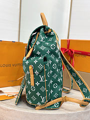 Colestore Louis Vuitton Christopher P9 MM Backpack Green 44x38x12.5cm - 6