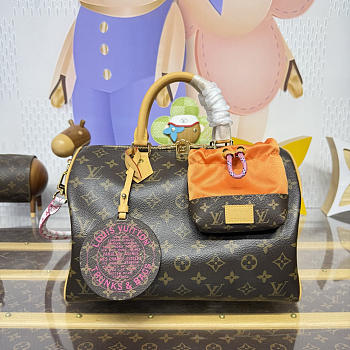 Colestore  Louis Vuitton The Paris À Vélo Speedy Soft 30 Monogram Orange 30 x 21 x 17 cm