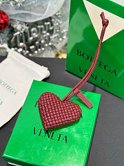 Colestore Bottega Veneta Charm Heart da Uomo di in Barolo - 4