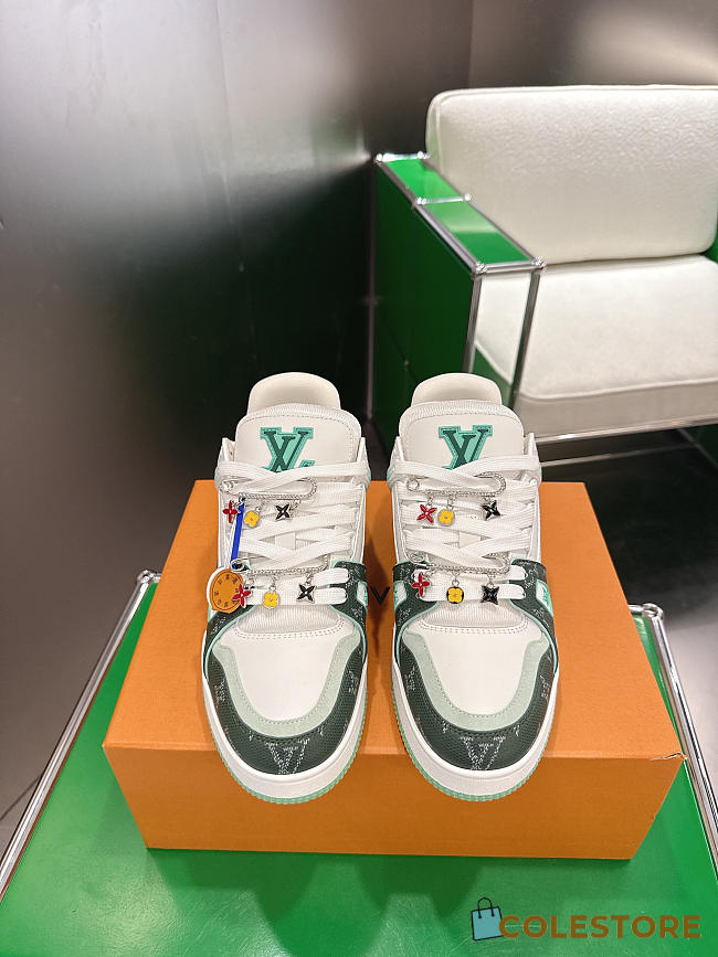 Colestore Louis Vuitton LV Trainer Sneakers Green  - 1