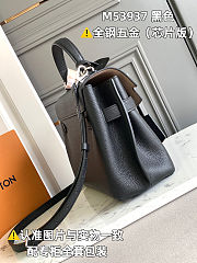  Louis Vuitton Lockme Ever Lockme In Black 28×20×11.5cm - 6