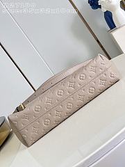 Colestore  Louis Vuitton Hobo Métis Monogram Empreinte Leather Tourterelle M27937 35 x 32.5 x 10 cm - 5
