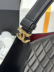 Colestore Chanel Small Top Handle Bag Lambskin Gold-tone metal Black 23x14x7cm - 3
