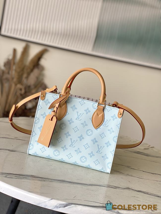 Colestore  Louis Vuitton OnTheGo PM Monogram Origine Bleu Courrier 25 x 19 x 11.5 cm - 1