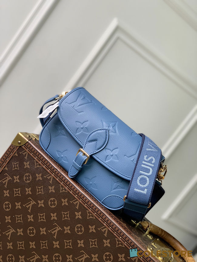 Colestore Louis Vuitton Diane Blue Jean M27362 25x15x9cm - 1