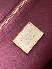 Colestore  Louis Vuitton Again Monogram Canvas 45 x 33 x 13 cm - 3
