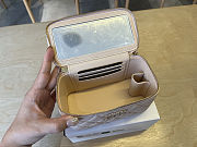 Colestore Chanel Vanity Case With Top Handle Grained Leather Gold tone metail Light Beige 17cm - 3