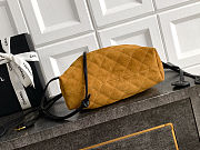 Colestore Chanel Clutch with Leather Strap   Suede Calfskin, Lambskin & Gold-Tone Metal  Beige & Black  17 x 22 x 8cm - 6