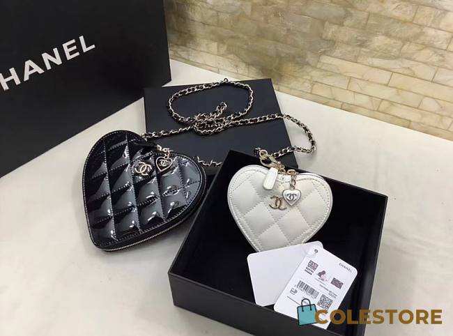 Colestore Chanel Timeless Heart Double Bag Small Patent Black / White 15x13x2cm - 1