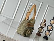 	 Colestore Louis Vuitton Baggy Monogram Green Denim 30 x 22 x 13 cm - 6