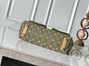 	 Colestore Louis Vuitton Baggy Monogram Green Denim 30 x 22 x 13 cm - 5