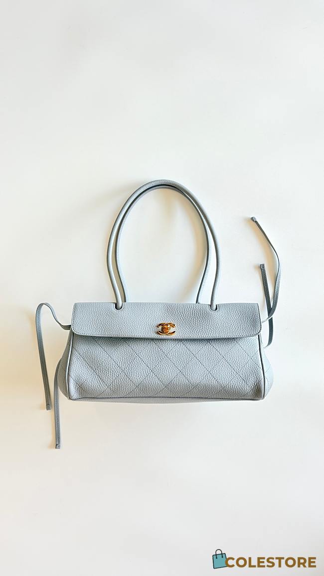 	 Colestore Chanel SMALL SHOPPING BAG Grained Calfskin & Gold-Tone Metal Light Grey 15 x 30.5 x 11.5cm - 1
