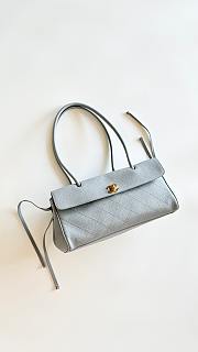 	 Colestore Chanel SMALL SHOPPING BAG Grained Calfskin & Gold-Tone Metal Light Grey 15 x 30.5 x 11.5cm - 2