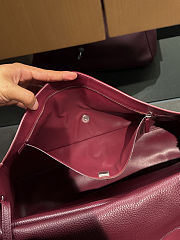 Colestore Chanel Maxi Flapbag   Grained Calfskin & Silver Metal  Dark Burgundy  26 x 38.5 x 11cm - 4