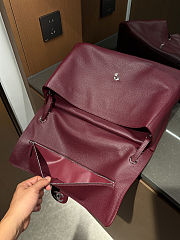 Colestore Chanel Maxi Flapbag   Grained Calfskin & Silver Metal  Dark Burgundy  26 x 38.5 x 11cm - 6