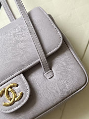 	 Colestore Chanel Clutch with Leather strap Glossy Calfskin with Grain Effect & Gold-Plated Metal Lilac 17x11.5x5cm - 4