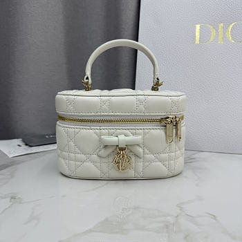 Colestore Dior Mini Vanity Latte Cannage Lambskin 17 x 10.5 x 8 cm