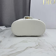 Colestore Dior Mini Vanity Latte Cannage Lambskin 17 x 10.5 x 8 cm - 5