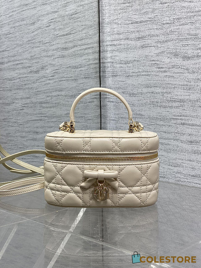 	 Colestore Dior Mini Vanity Beige Cannage Lambskin 17 x 10.5 x 8 cm - 1