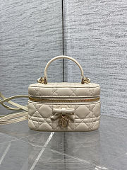 	 Colestore Dior Mini Vanity Beige Cannage Lambskin 17 x 10.5 x 8 cm - 1
