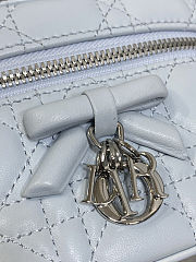	 Colestore Dior Mini Vanity Ice Blue Cannage Lambskin 17 x 10.5 x 8 cm - 2