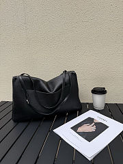 Colestore Chanel MAXI FLAPBAG Grained Calfskin & Silver Metal Black 26 x 38.5 x 11cm - 3