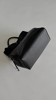 Colestore Chanel Large Tote   Grained Calfskin & Gold-Tone Metal  Black 33x43x17.5cm - 4
