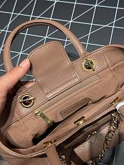 Colestore Chanel Small Tote Grained Calfskin & Gold-Tone Metal  Brown  19 x 25 x 12cm - 3