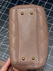 Colestore Chanel Small Tote Grained Calfskin & Gold-Tone Metal  Brown  19 x 25 x 12cm - 2